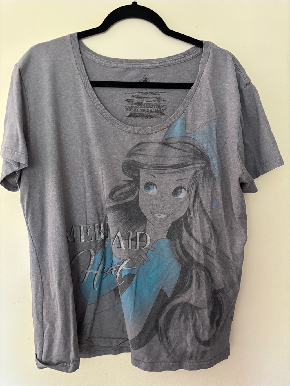 Disney Gray Little Mermaid Short Sleeve t shirt